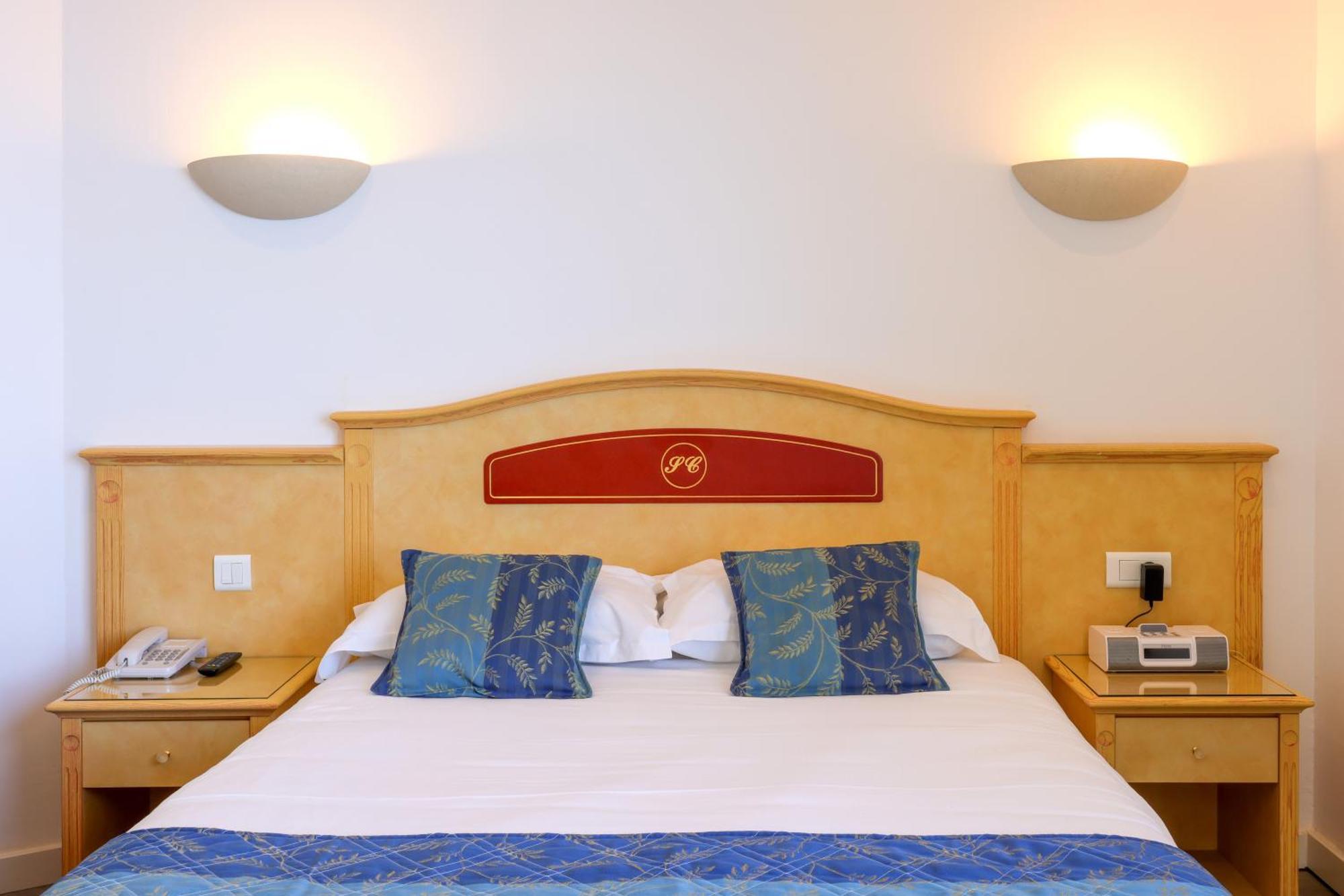 Hotel Saint Christophe Calvi  Exterior photo